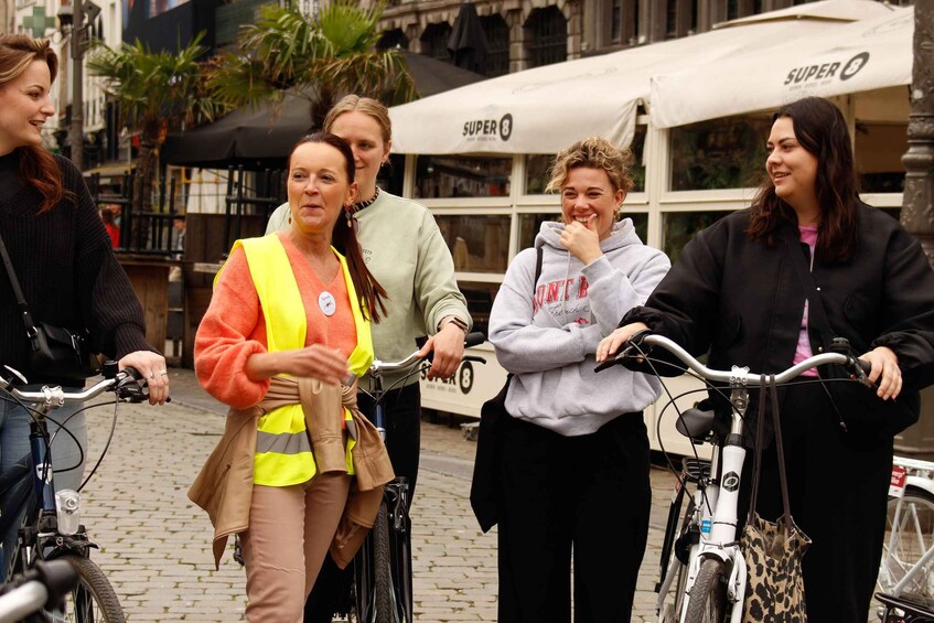 Picture 7 for Activity Antwerp: City Highlights Guided Bike Tour