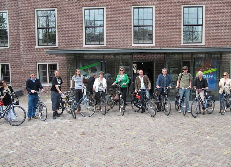 Picture 1 for Activity Amsterdam: Bike Rental with Free Cup of Coffee