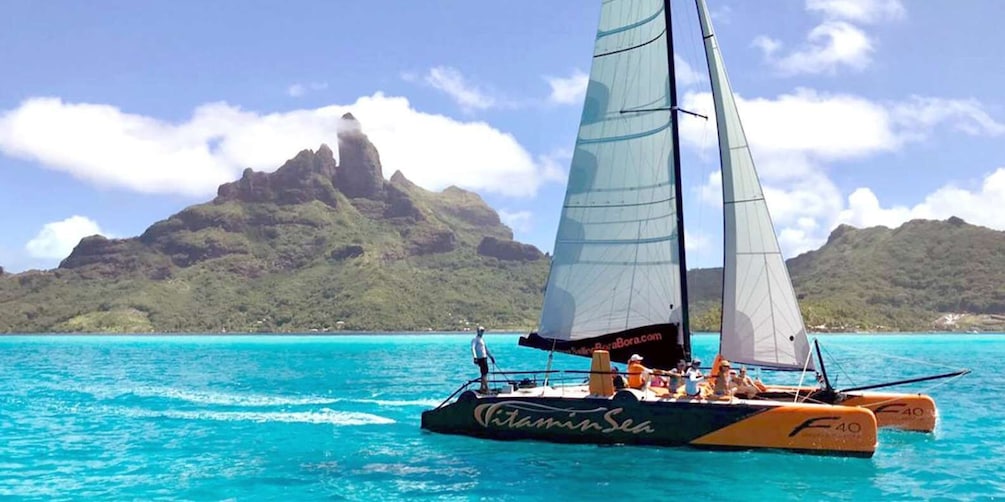Picture 5 for Activity Bora Bora: Half Day Catamaran Sailing & Snorkelling