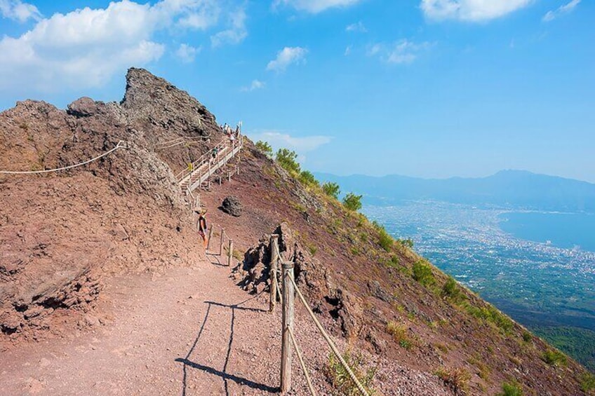 Tour Mount Vesuvius with Entry Tickets and Round Trip Transfer Included