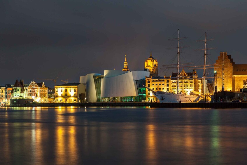 Picture 8 for Activity Stralsund: Old Town Evening Tour with a Night Watchman