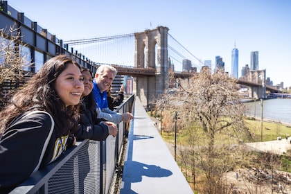 นิวยอร์ค: สะพานบรูคลินและทัวร์ชิมอาหาร DUMBO