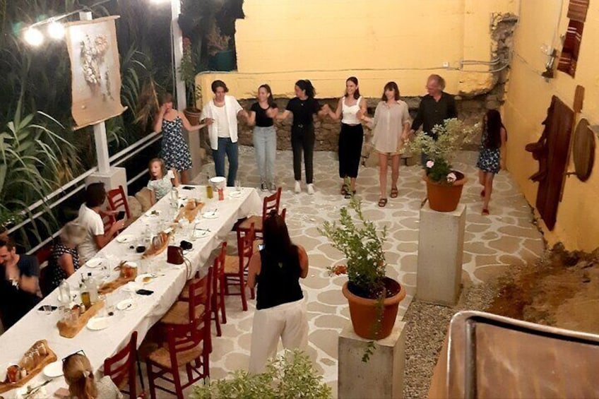 Kissamos: Greek Night Experience with Dancing and Buffet Dinner