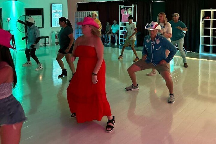 Fun Beginner Line Dance Lesson in Nashville