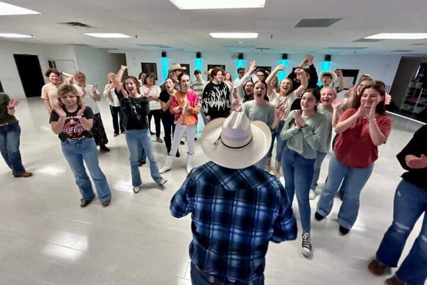 Fun Beginner Line Dance Lesson in Nashville