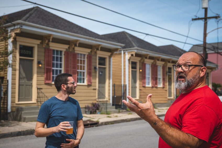 Discover Garden District in New Orleans