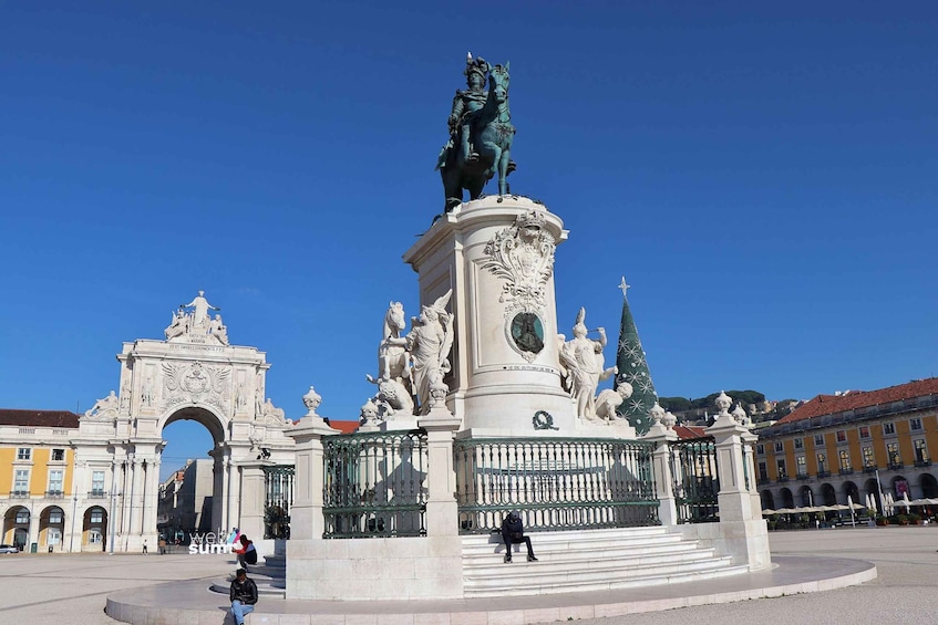 Picture 1 for Activity Lisbon: Full-Day Private Walking Sightseeing Tour