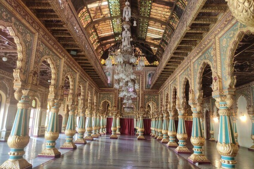 Mysore Palace + Jaganmohana Art Gallery + Devaraja Market = Mysore Heritage Walk