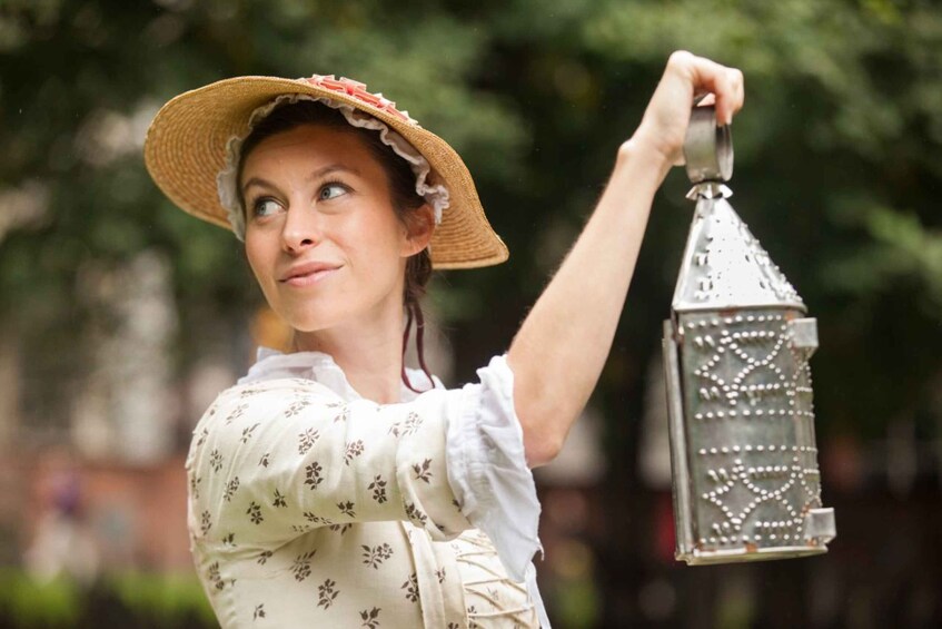 Boston: Official Freedom Trail® Lantern Tour