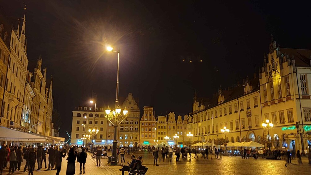 Picture 6 for Activity Wrocław: Old City Night Walk and Gondola Ride