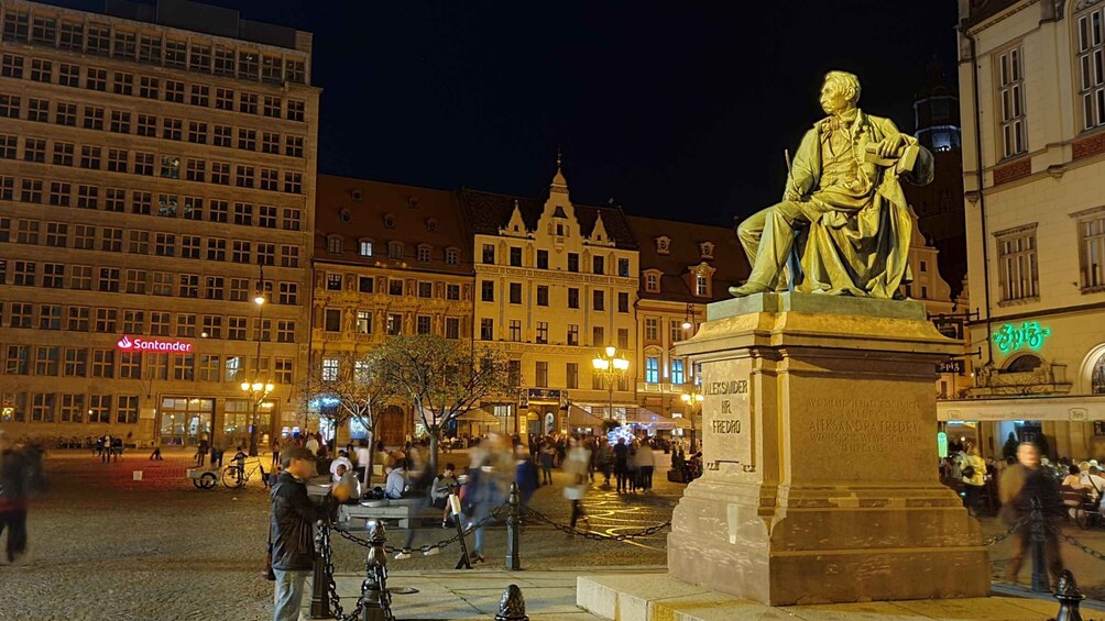 Picture 7 for Activity Wrocław: Old City Night Walk and Gondola Ride