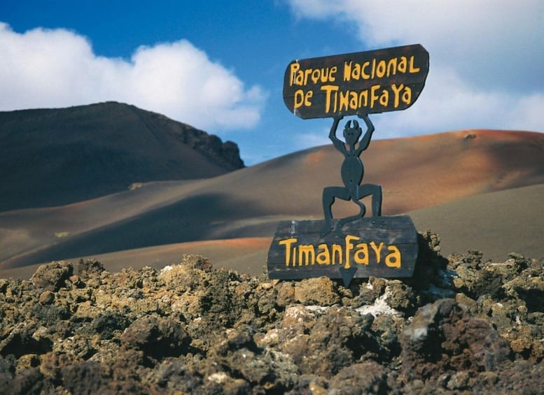 Picture 2 for Activity Lanzarote: Timanfaya National Park and La Geria Day Tour