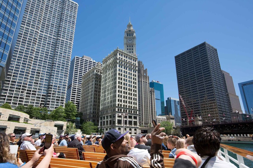 Picture 10 for Activity Chicago: City Minibus Tour with Optional Architecture Cruise