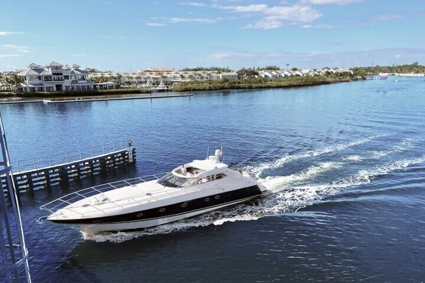  Luxury Yacht Charter 65' Sunseeker from Palm Beach