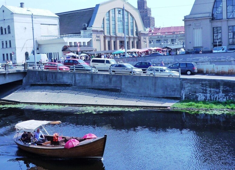 Picture 4 for Activity Riga: 3-Hour Old town and Farmers Market Detective Tour