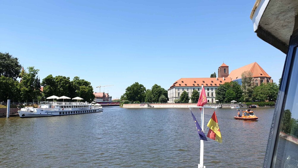 Picture 14 for Activity Wrocław: Long City Walk and River Cruise