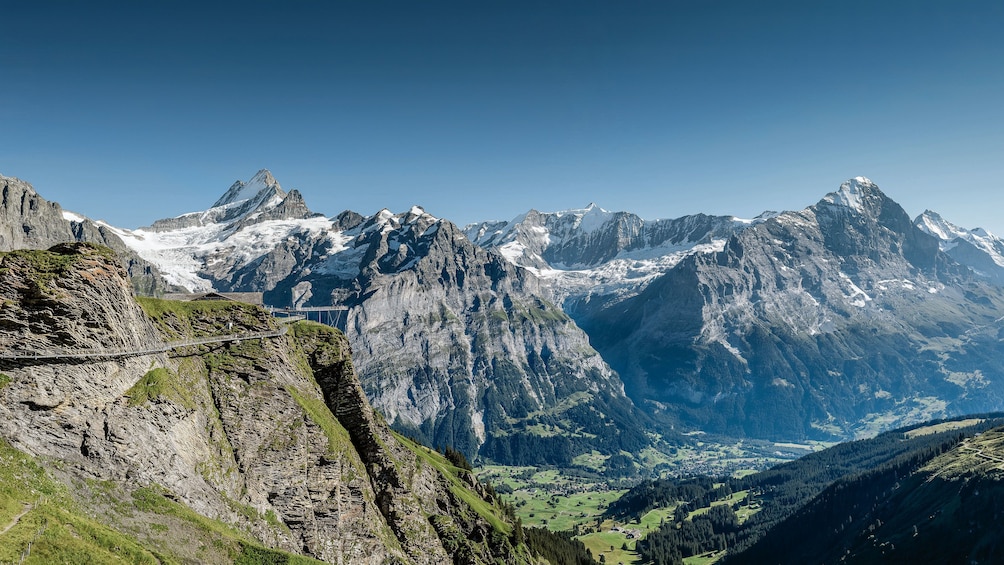 Sprawling view of mountain ranges in Zurich