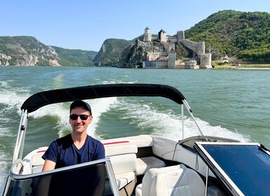 Belgrado: Golubac fort met speedboottocht op de ijzeren poort