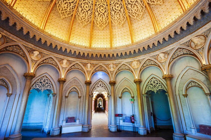 Picture 2 for Activity From Lisbon: Sintra Highlights and Pena Palace Full-Day Tour