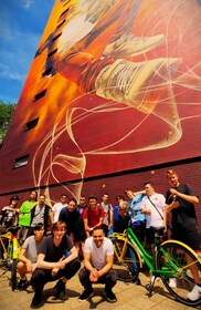 Street Art-tur på cykel med underbar berättare - 2,5 timmar