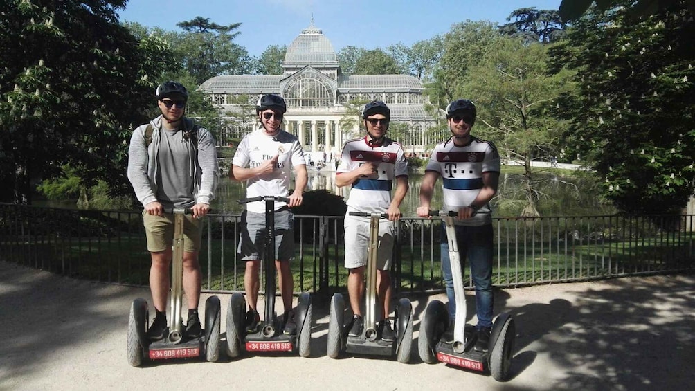 Madrid: Iconic Retiro Park Segway Tour