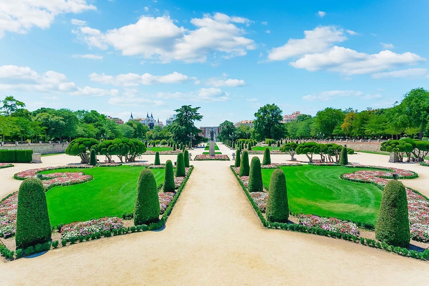 Picture 6 for Activity Madrid: Iconic Retiro Park Segway Tour