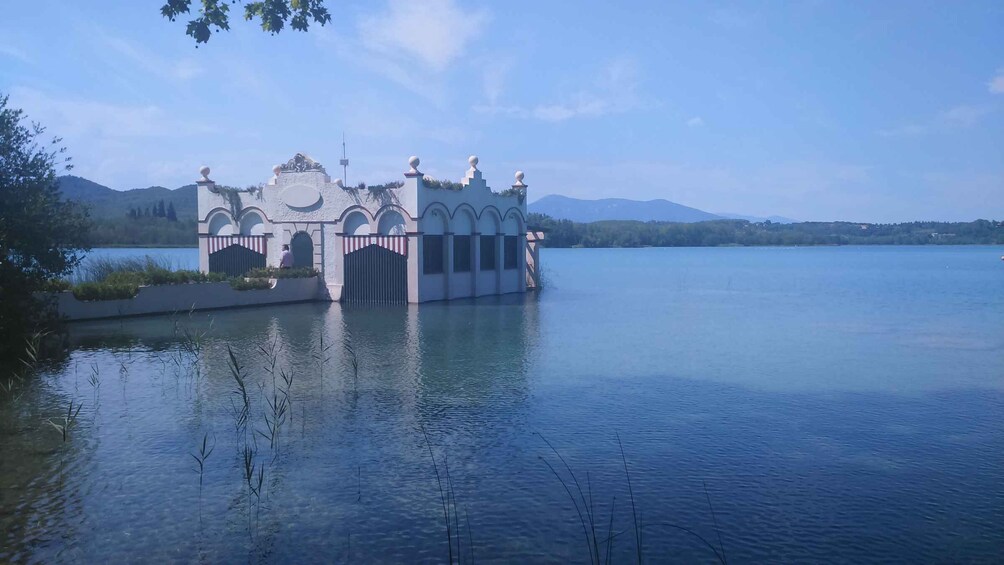 Picture 2 for Activity Girona: Volcano Area, Besalú, and Banyoles Lake Tour