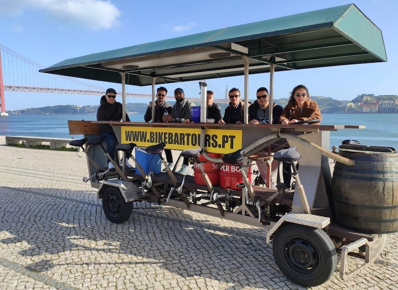 Lisbon: 1-Hour Beer and Sangria Bike Tour