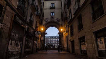 Historical Walking Tour of the Spanish Inquisition in Madrid