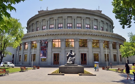 Yerevan: Private City Tour