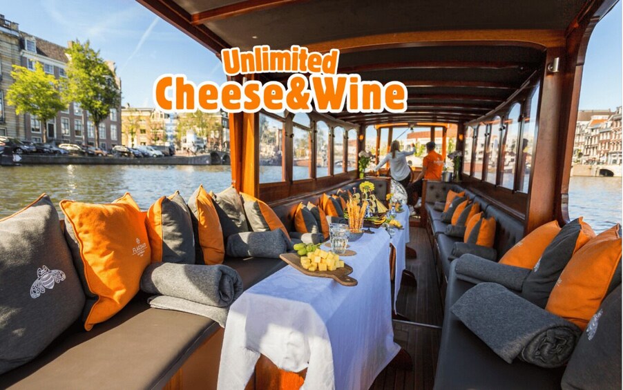 Amsterdam: Canal Cruise with Unlimited Cheese & Wine Option