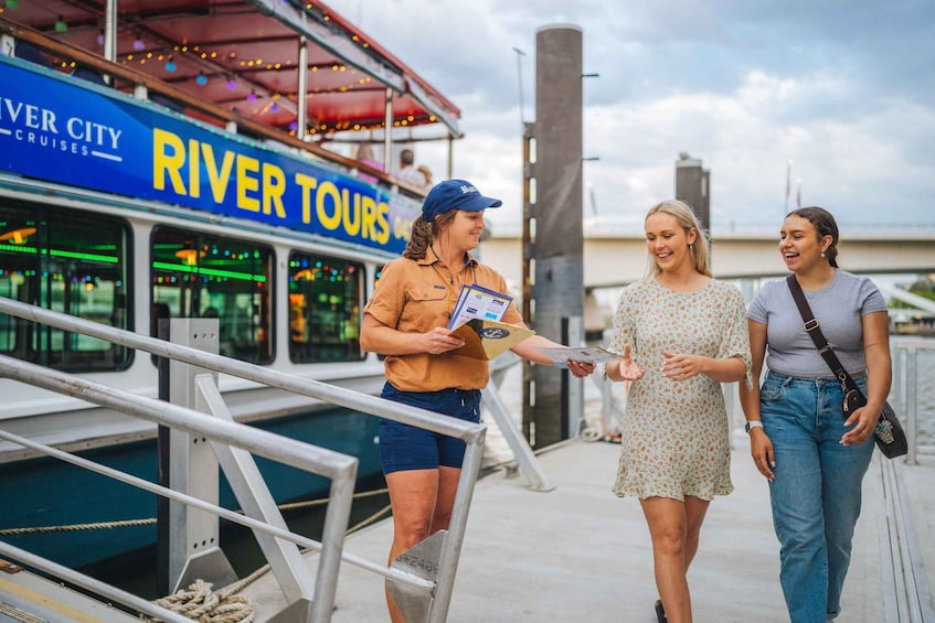 Brisbane: Sightseeing River Cruise with Morning Tea