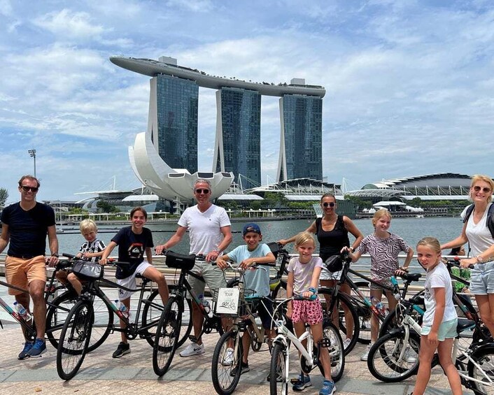 Singapore: Historical Half-Day Bike Tour