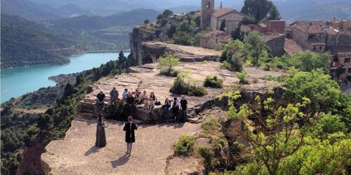 Salou: visita Siurana Pueblo Medieval Guiada con Recogida