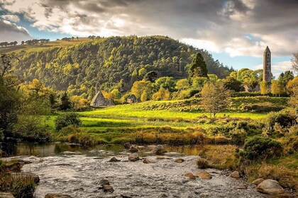 Desde Dublín: Excursión Matinal a Glendalough y las Montañas de Wicklow