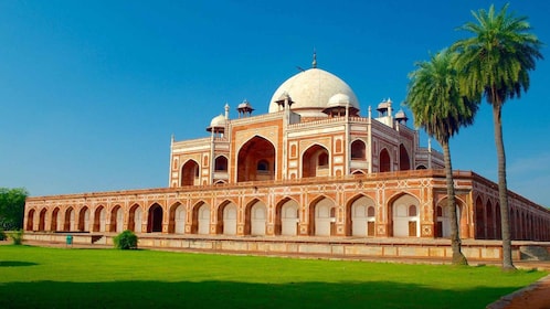 Delhi: Old and New Delhi One Day Tour