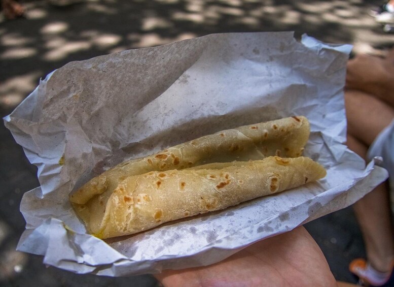 Picture 6 for Activity Port Louis: Street Food & City Tour