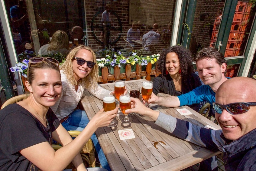 Rotterdam: Breweries and Water Taxi Tour