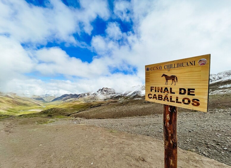 Picture 10 for Activity Cusco: Rainbow Mountain Day Trip and Red Valley (Optional)