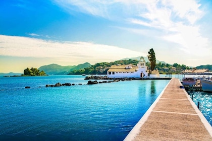 科孚島：宮殿和浴場皇室之旅