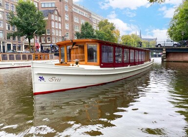 Amsterdam: German Canal Cruise with Unlimited Drinks Option