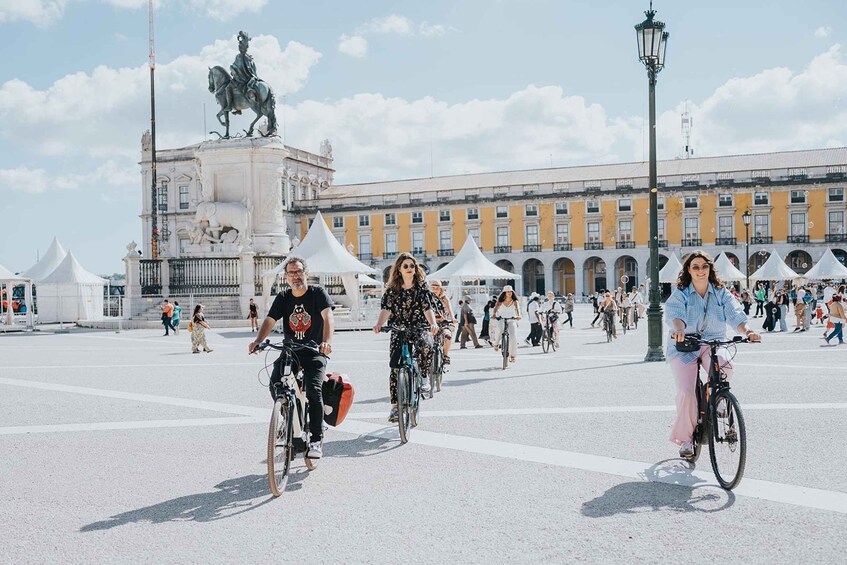 Picture 10 for Activity Lisbon: 3-Hour Tour by E-Bike
