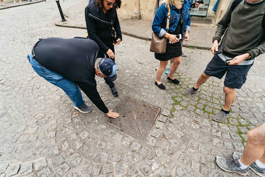 Picture 16 for Activity Bath: City Walking Tour with Optional Roman Baths Entry