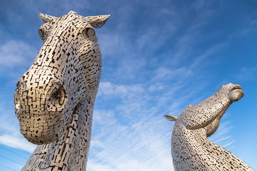 Guided Full-Day Tour of Loch Lomond, Stirling & The Kelpies