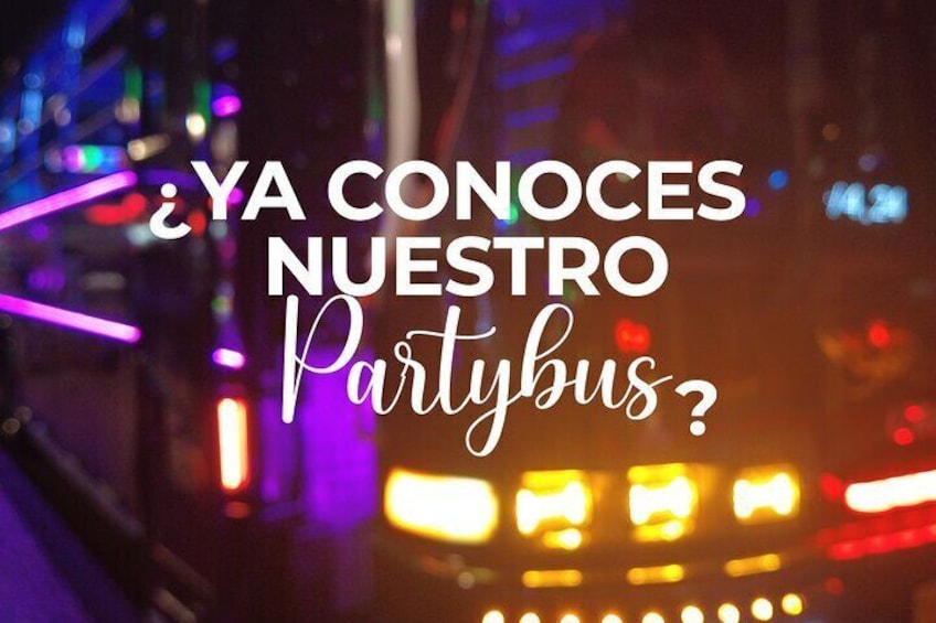 Night Rumba Tour in Party Bus through Medellín