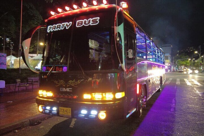 Night Rumba Tour in Party Bus through Medellín