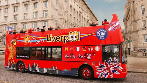 Liverpool: Open-Top Sightseeing Hop-On Hop-Off Bus Tour
