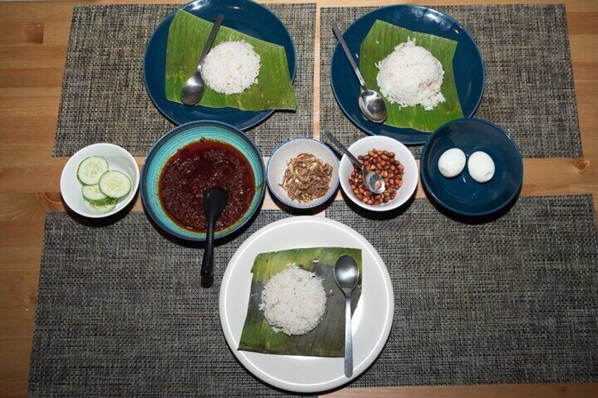 2-Hour Learn How to Cook Nasi Lemak in Malaysia