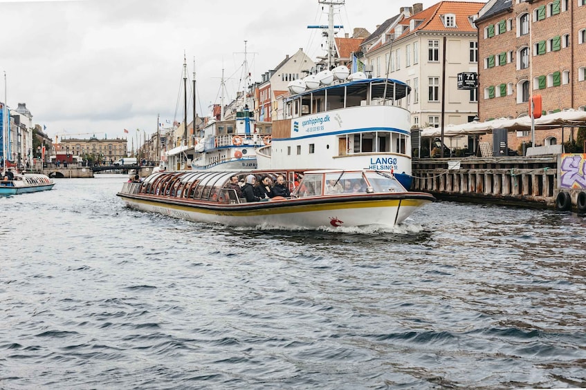 Picture 2 for Activity Copenhagen: Canal Cruise with Guide