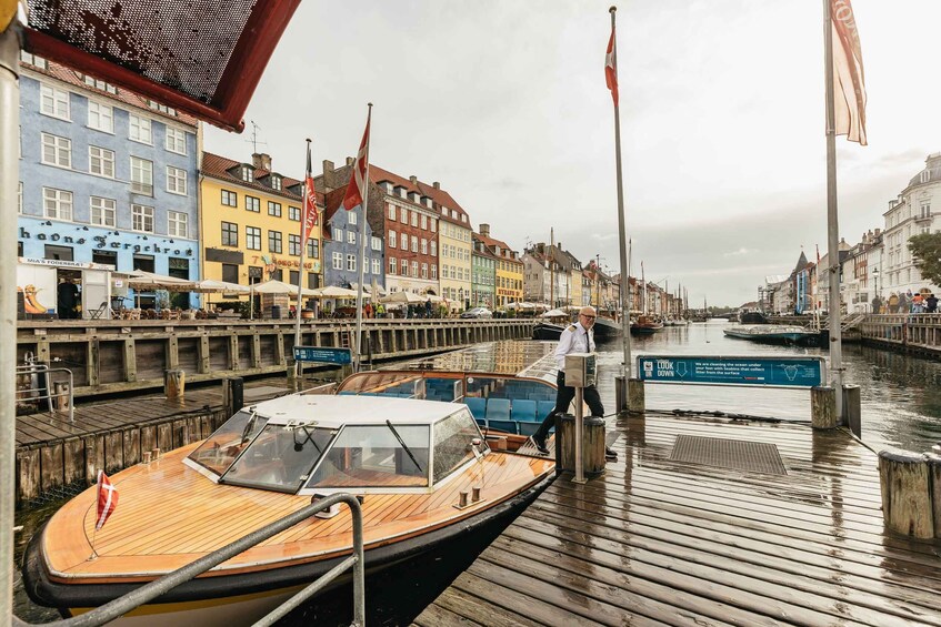 Picture 18 for Activity Copenhagen: Canal Cruise with Guide